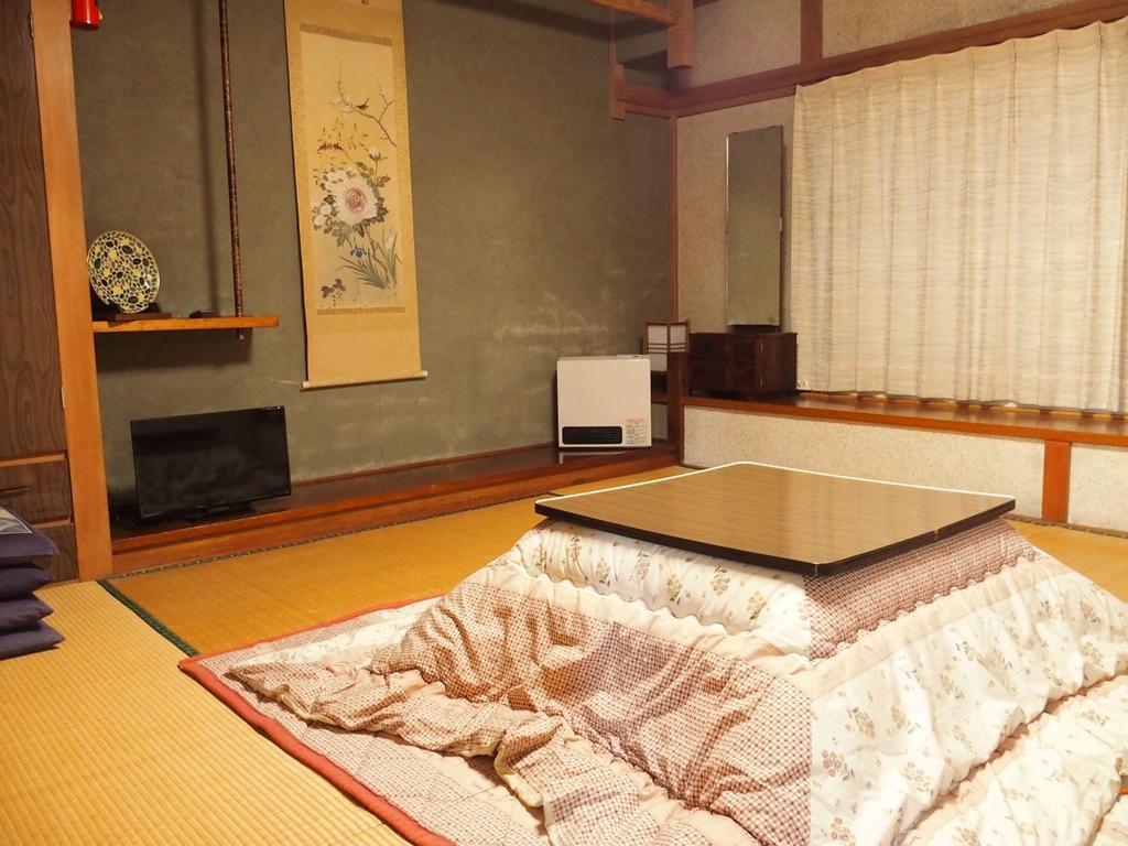 Guest House Fujizakura Яманакако Екстериор снимка